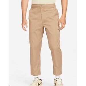 NWT Nike Sportswear Men's Unlined Cropped Taper Pants Khaki DD7032-208 Size 30